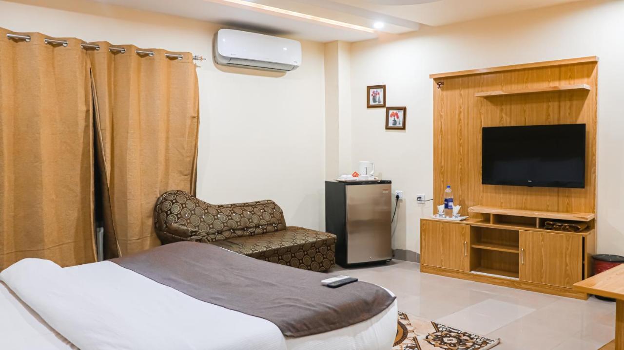 Hotel Crown Inn ملتان المظهر الخارجي الصورة