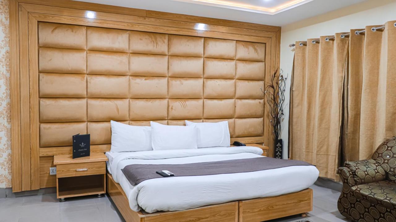 Hotel Crown Inn ملتان المظهر الخارجي الصورة