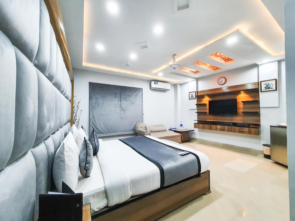 Hotel Crown Inn ملتان المظهر الخارجي الصورة