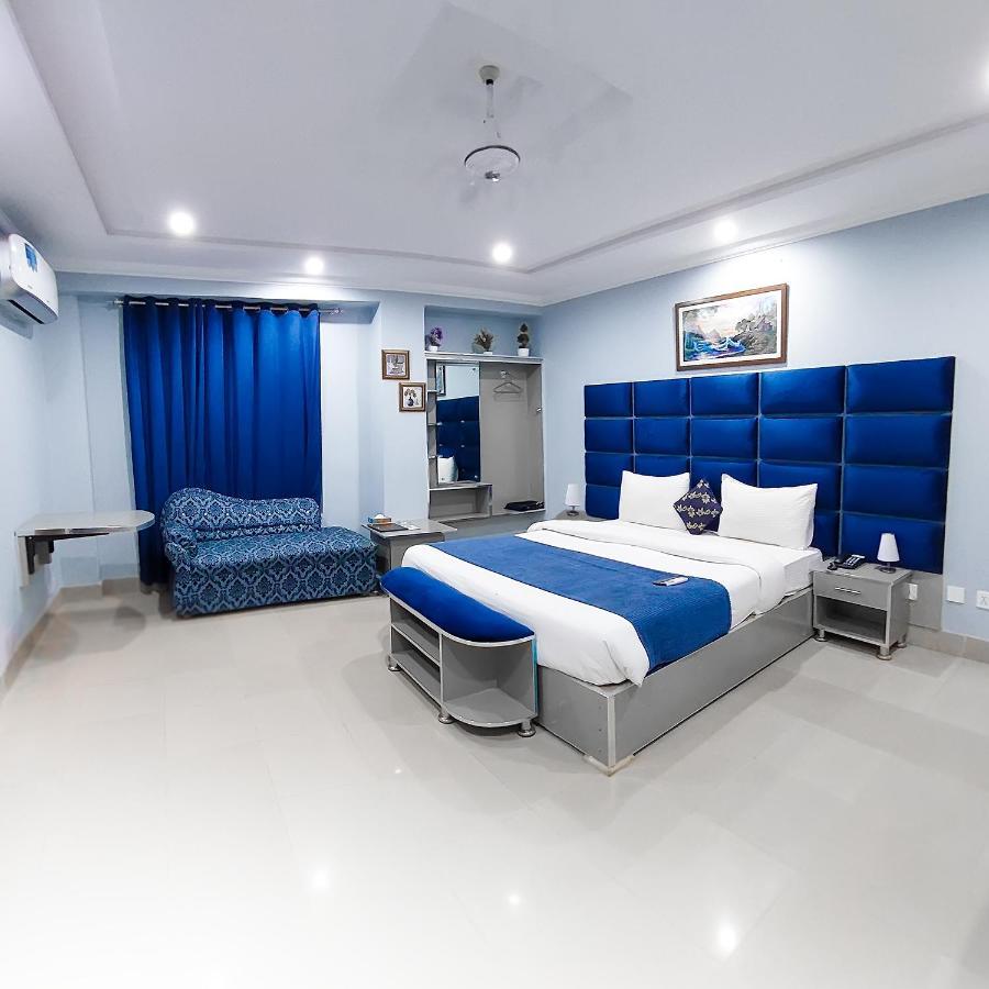 Hotel Crown Inn ملتان المظهر الخارجي الصورة