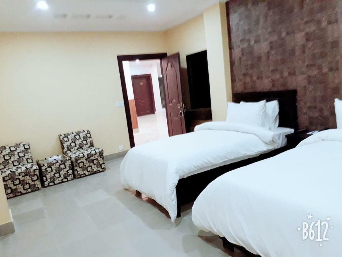 Hotel Crown Inn ملتان المظهر الخارجي الصورة