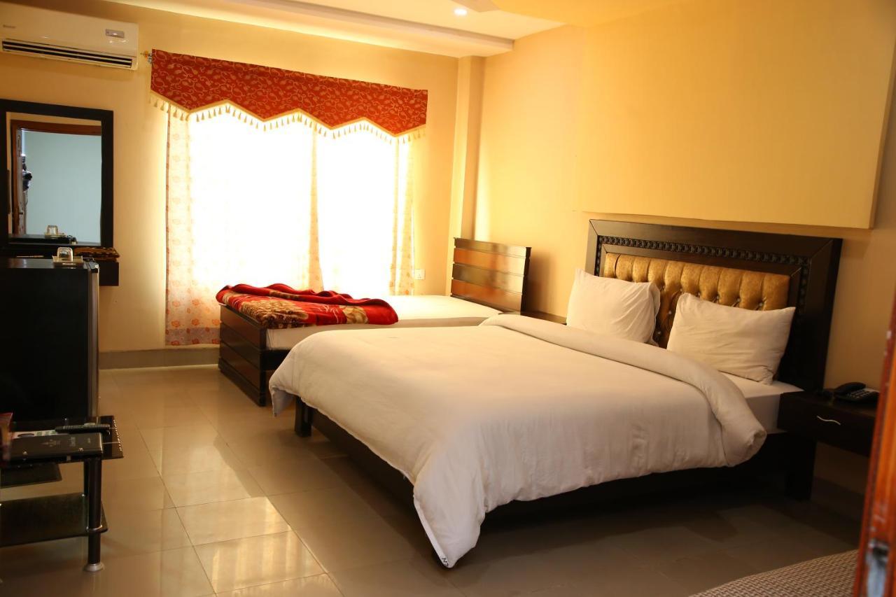 Hotel Crown Inn ملتان المظهر الخارجي الصورة