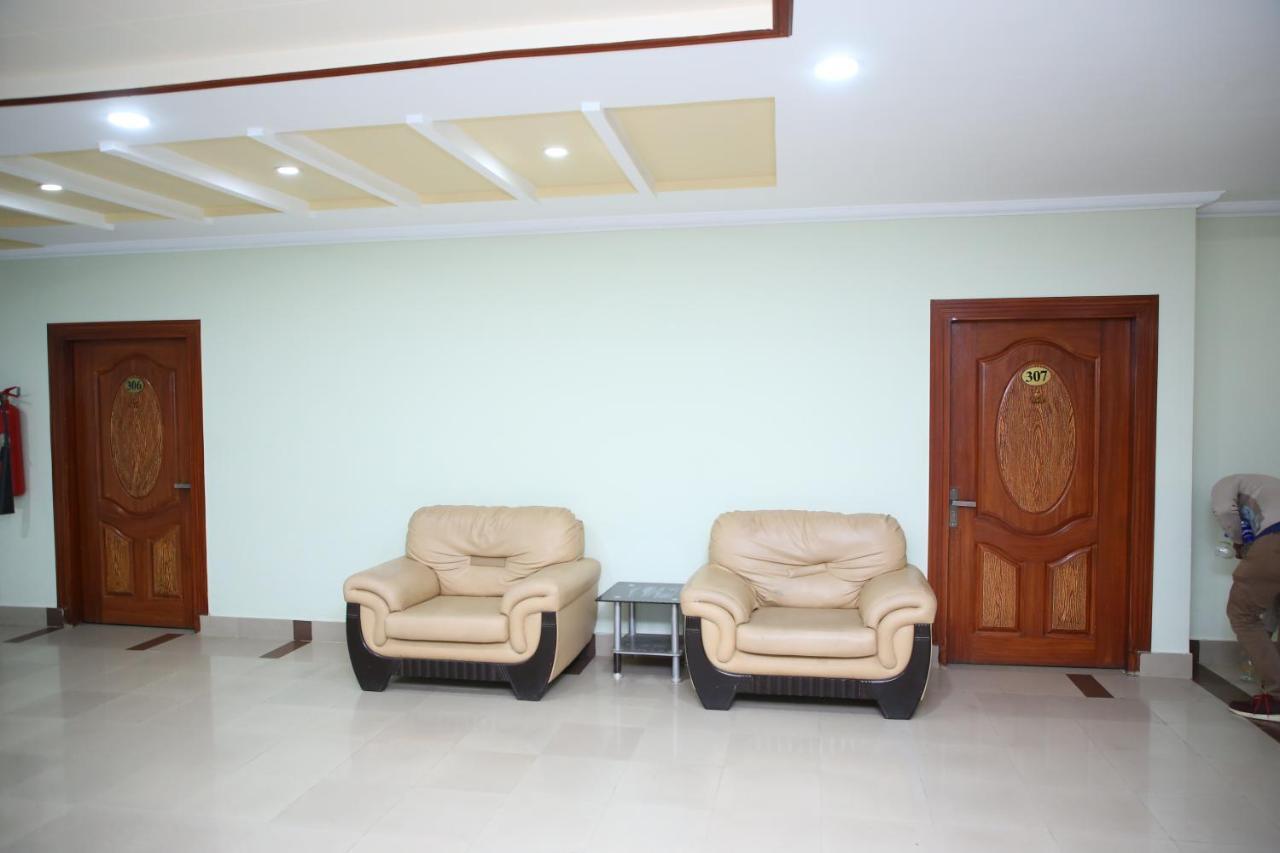 Hotel Crown Inn ملتان المظهر الخارجي الصورة